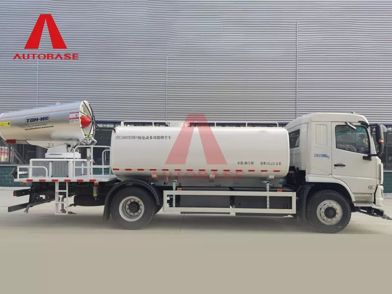 Hoe kan een 18-ton multifunctioneel voertuig met stofonderdrukking de luchtkwaliteit verbeteren?