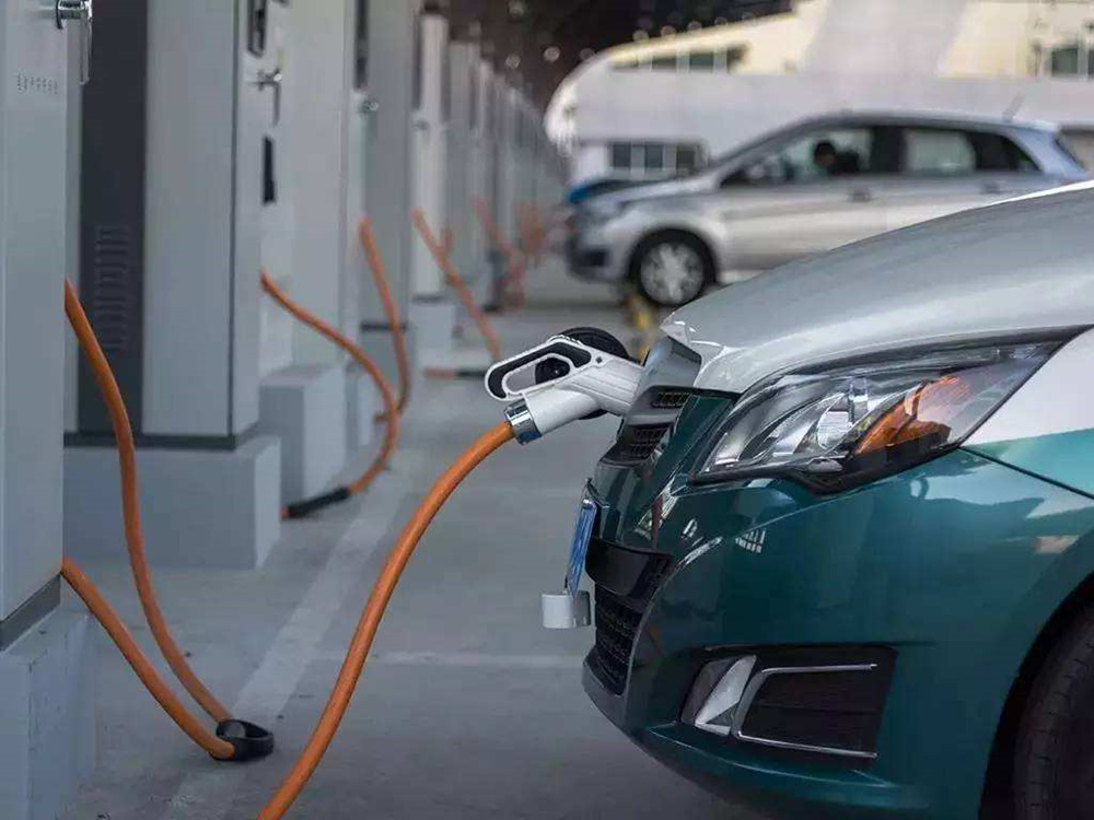 De export van China's auto blijft stijgen, waarbij nieuwe energie de groeimotor wordt
